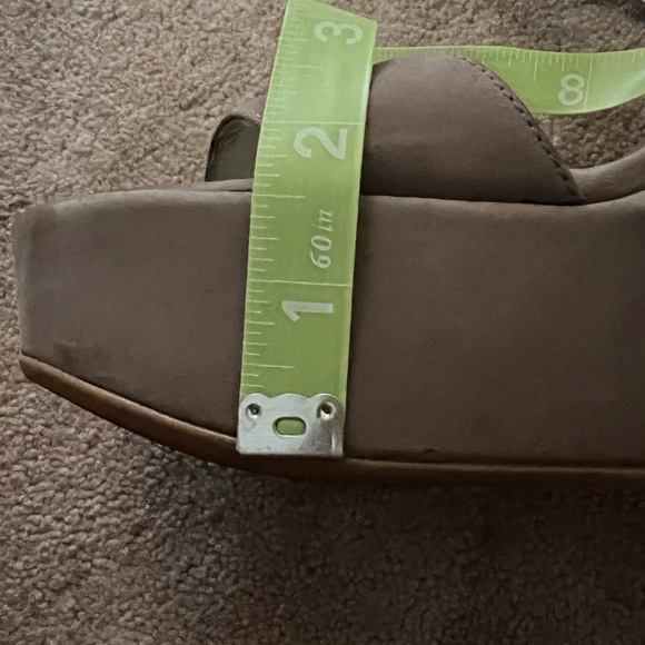 Stuart Weitzman Taupe Suede Platform Wedge Sandal 9M - Picture 10 of 14